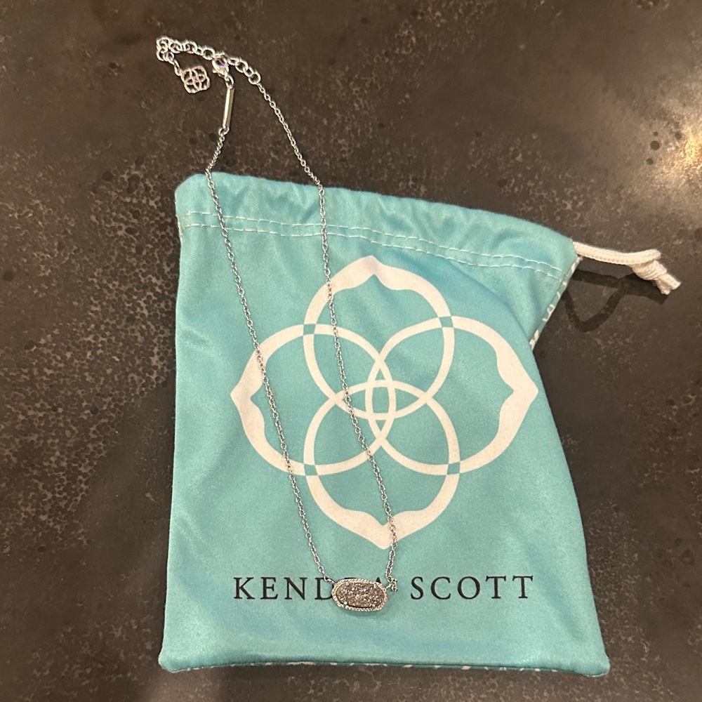 Kendra Scott Silver Pendant Necklace